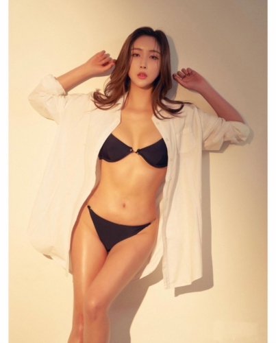 Asian escort —— yuki