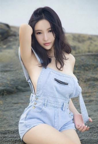 Asian escort massage —-Juliana